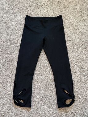 Fabletics Black High-Rise Cropped Leggings